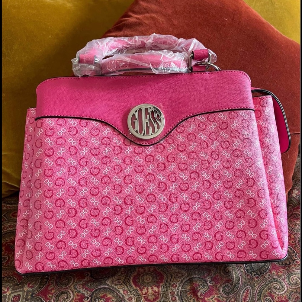 ❌SOLD❌ Guess Logo Satchel Crossbody Purse with Matching Coin Purse NWOT